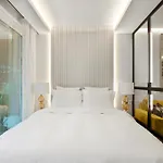 Golden Mile Lux Sea View Suite With Balcony