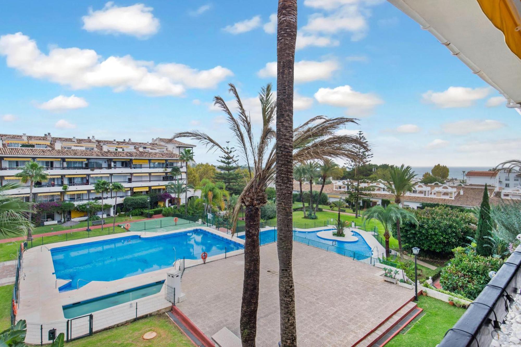 Golden Mile Lux Sea View With Balcony Apartment Marbella