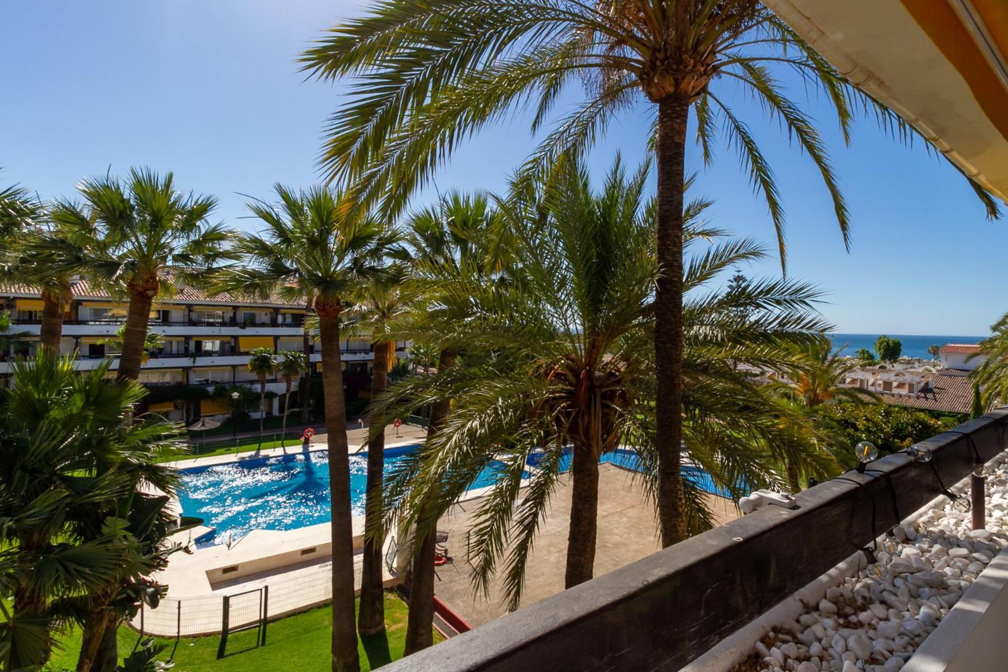 Apartment Golden Mile Lux Sea View With Balcony