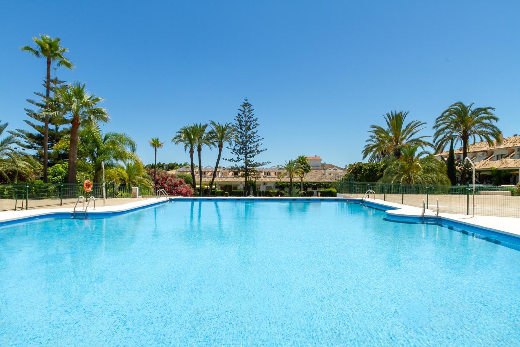 Golden Mile Lux Sea View With Balcony Apartment Marbella